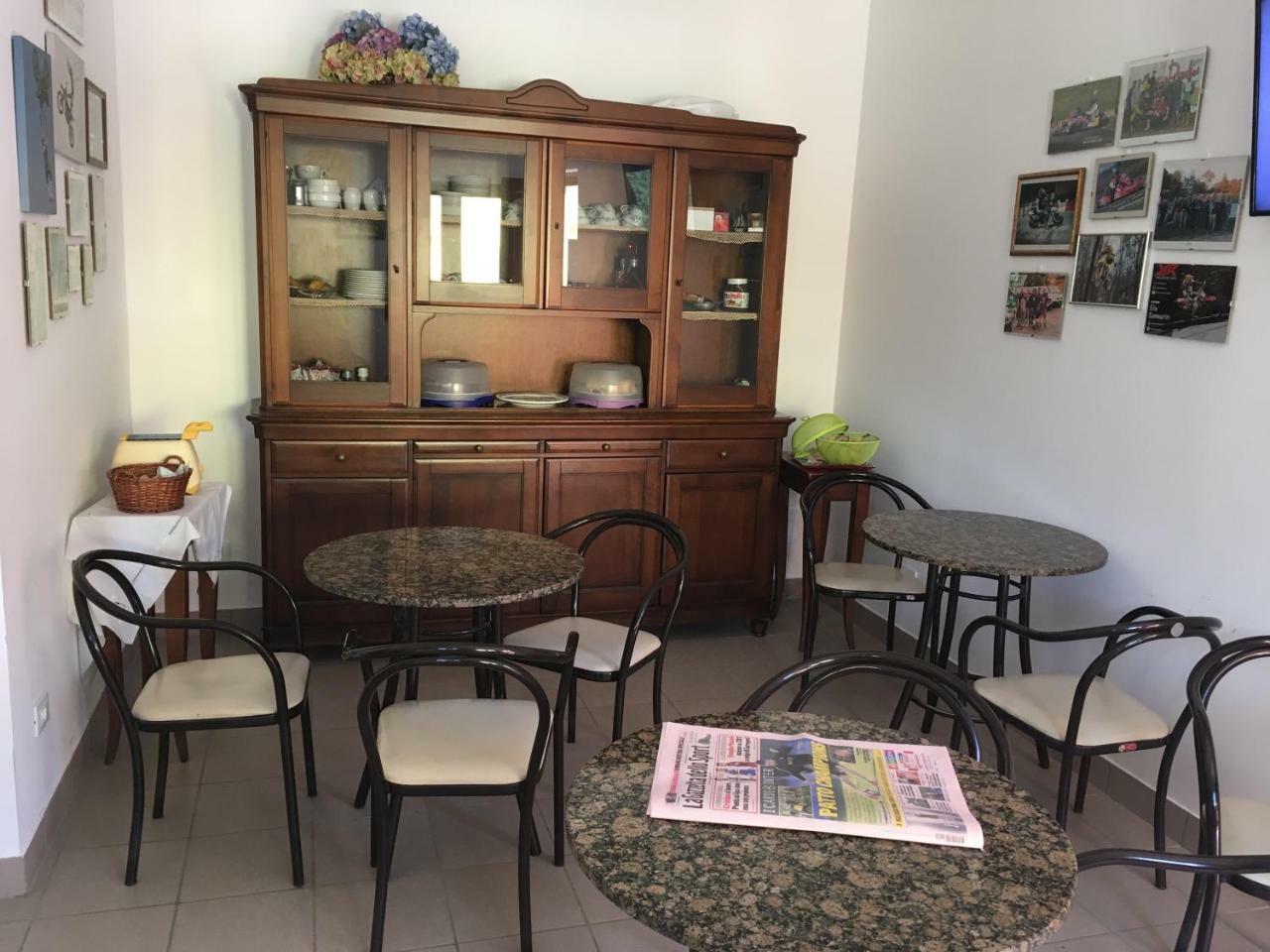 Hotel Il Pino Garlasco Extérieur photo